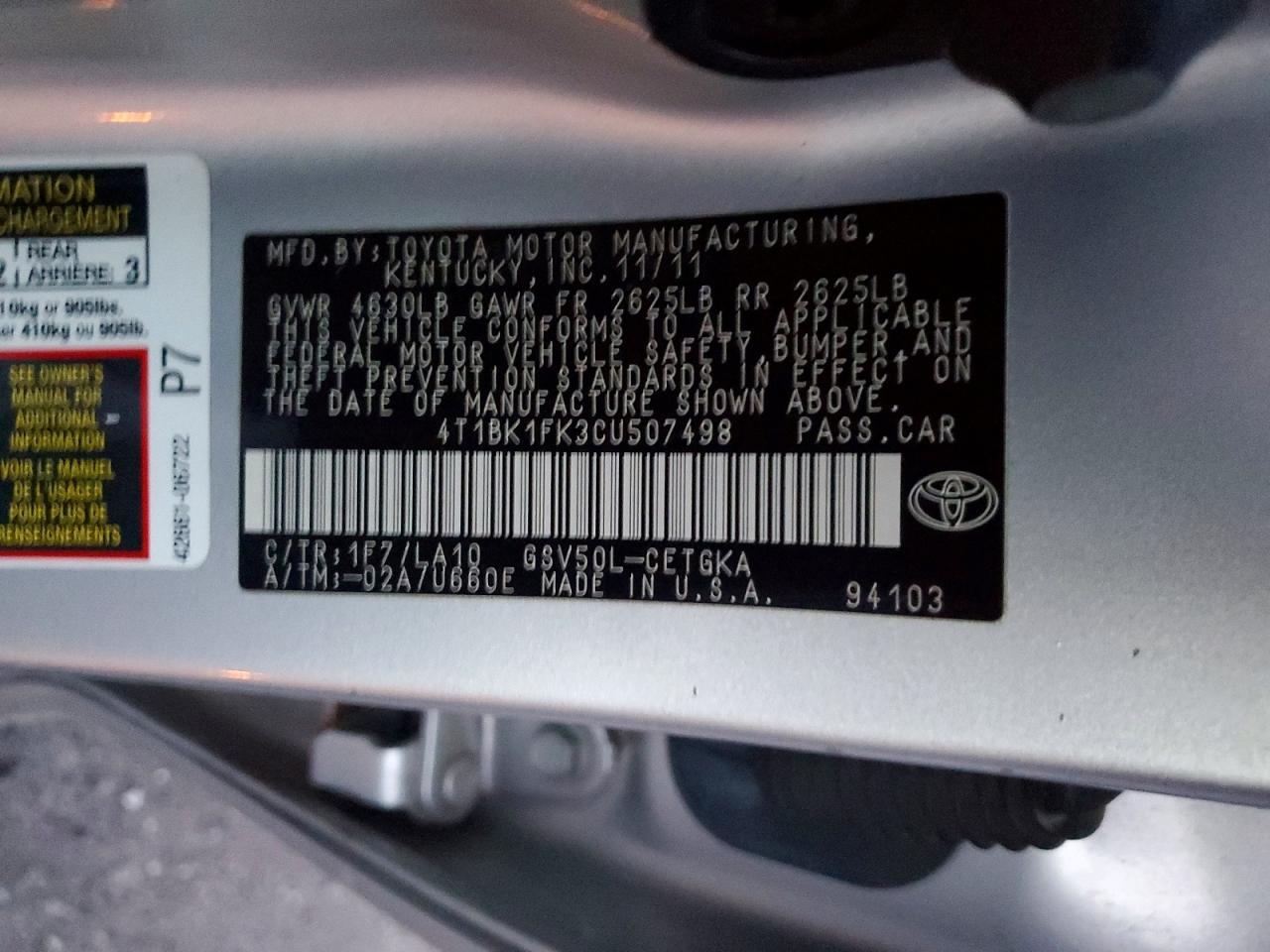 2012 TOYOTA CAMRY SE photo 23