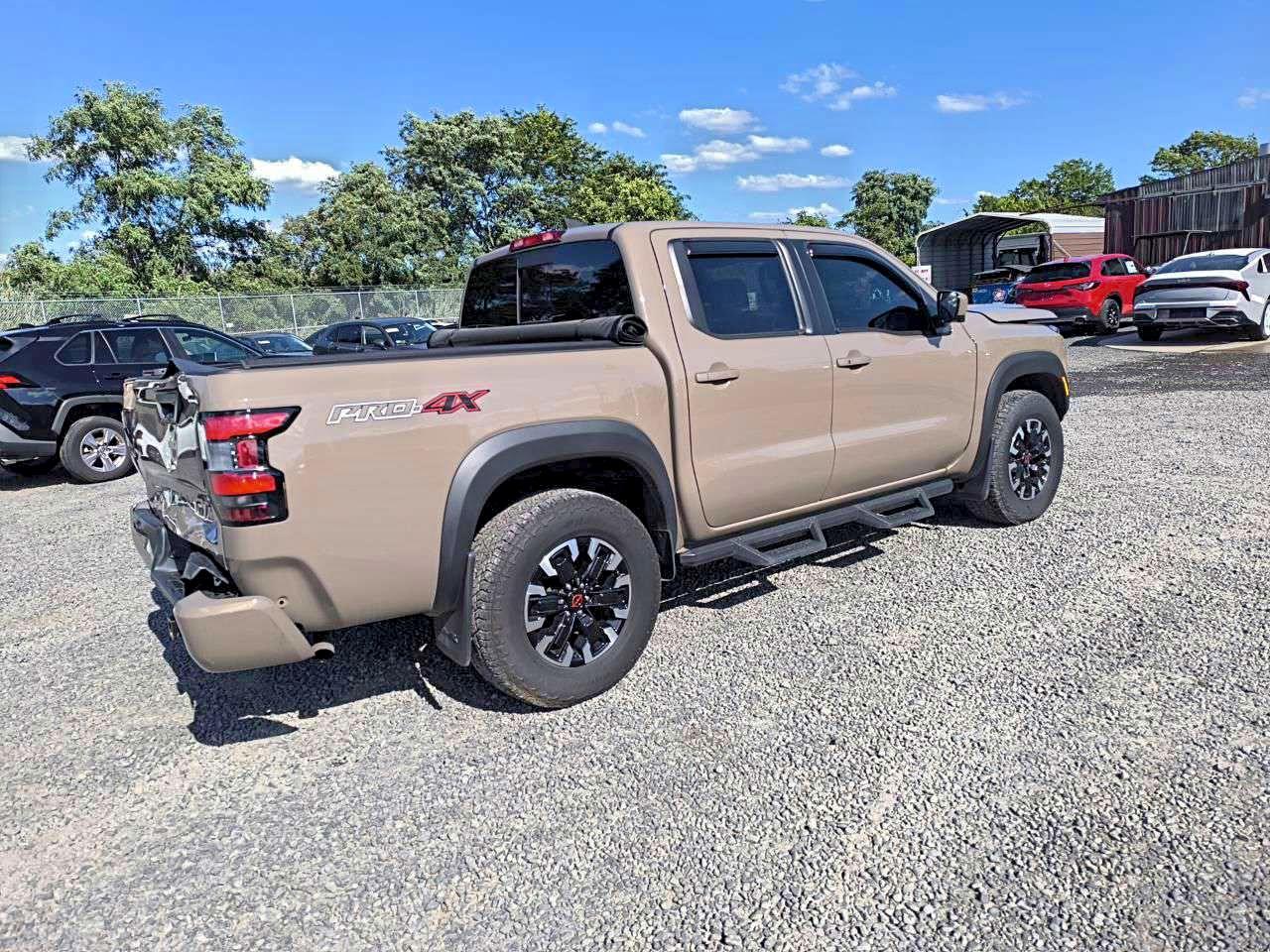 2024 NISSAN FRONTIER S photo 4