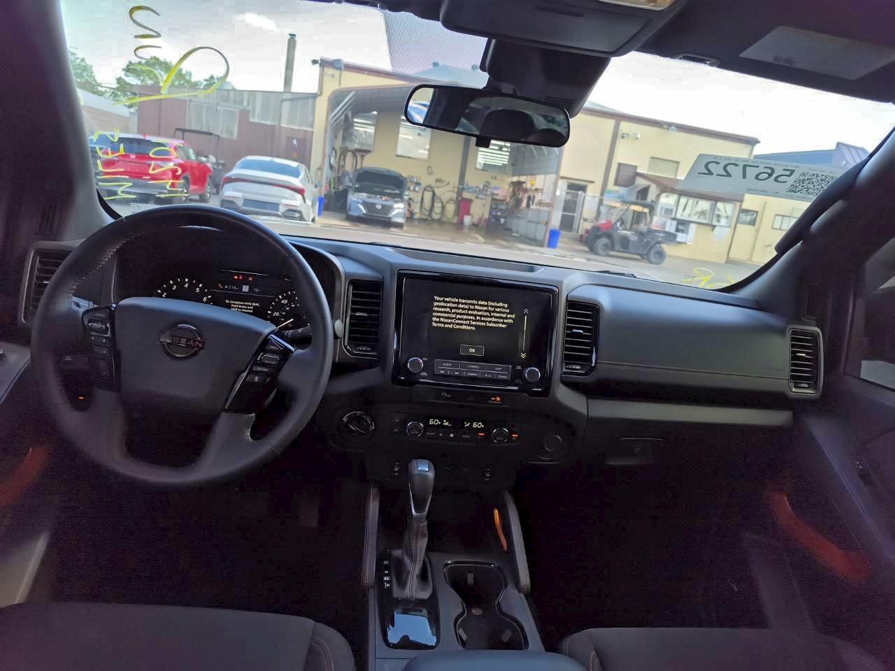 2024 NISSAN FRONTIER S photo 9