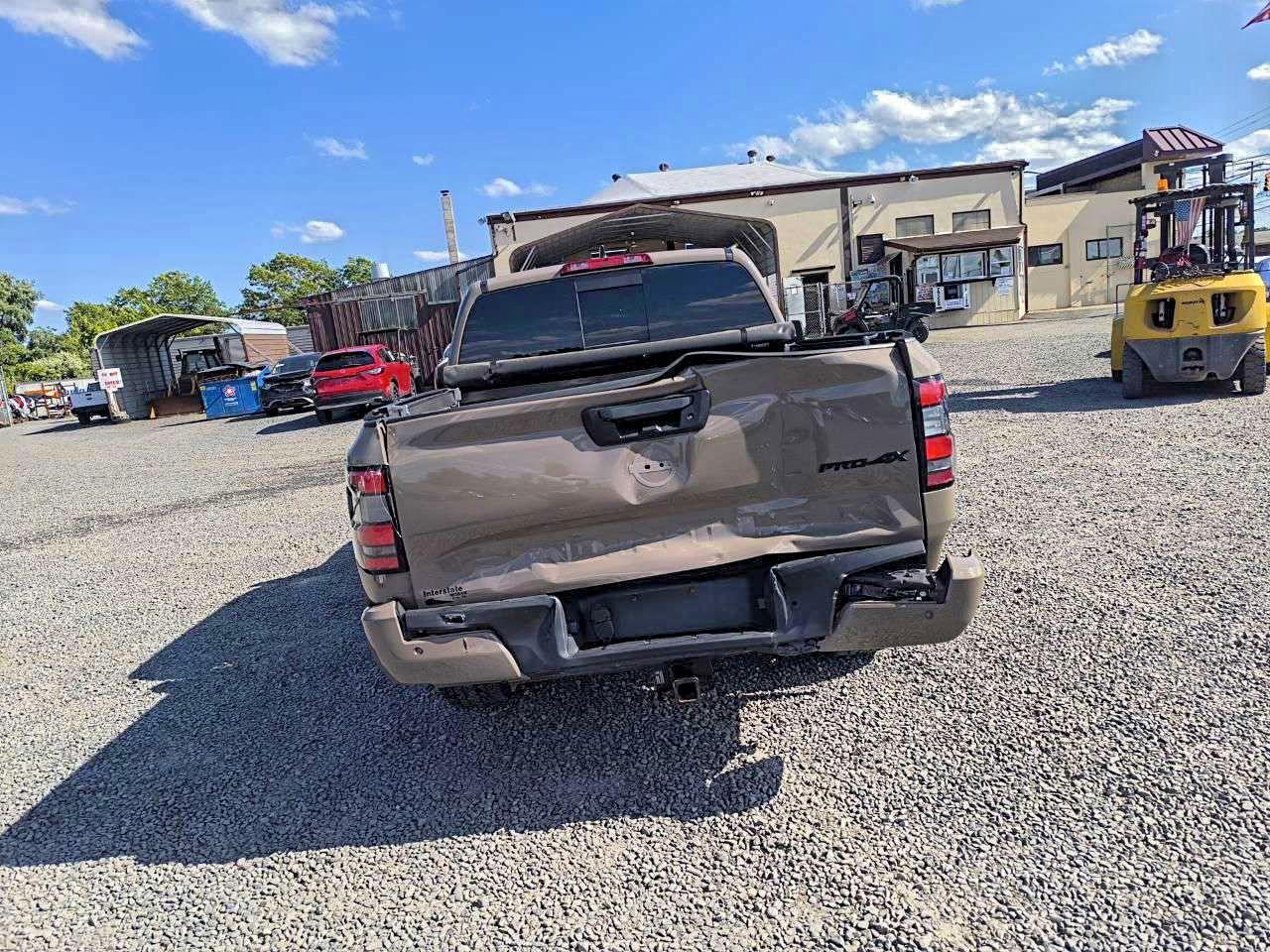 2024 NISSAN FRONTIER S photo 6
