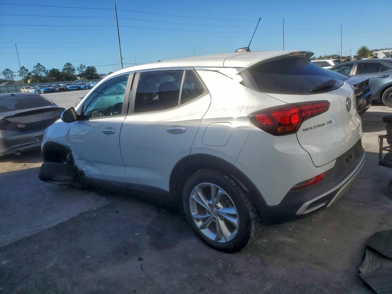 2020 BUICK ENCORE GX PREFERRED photo 2