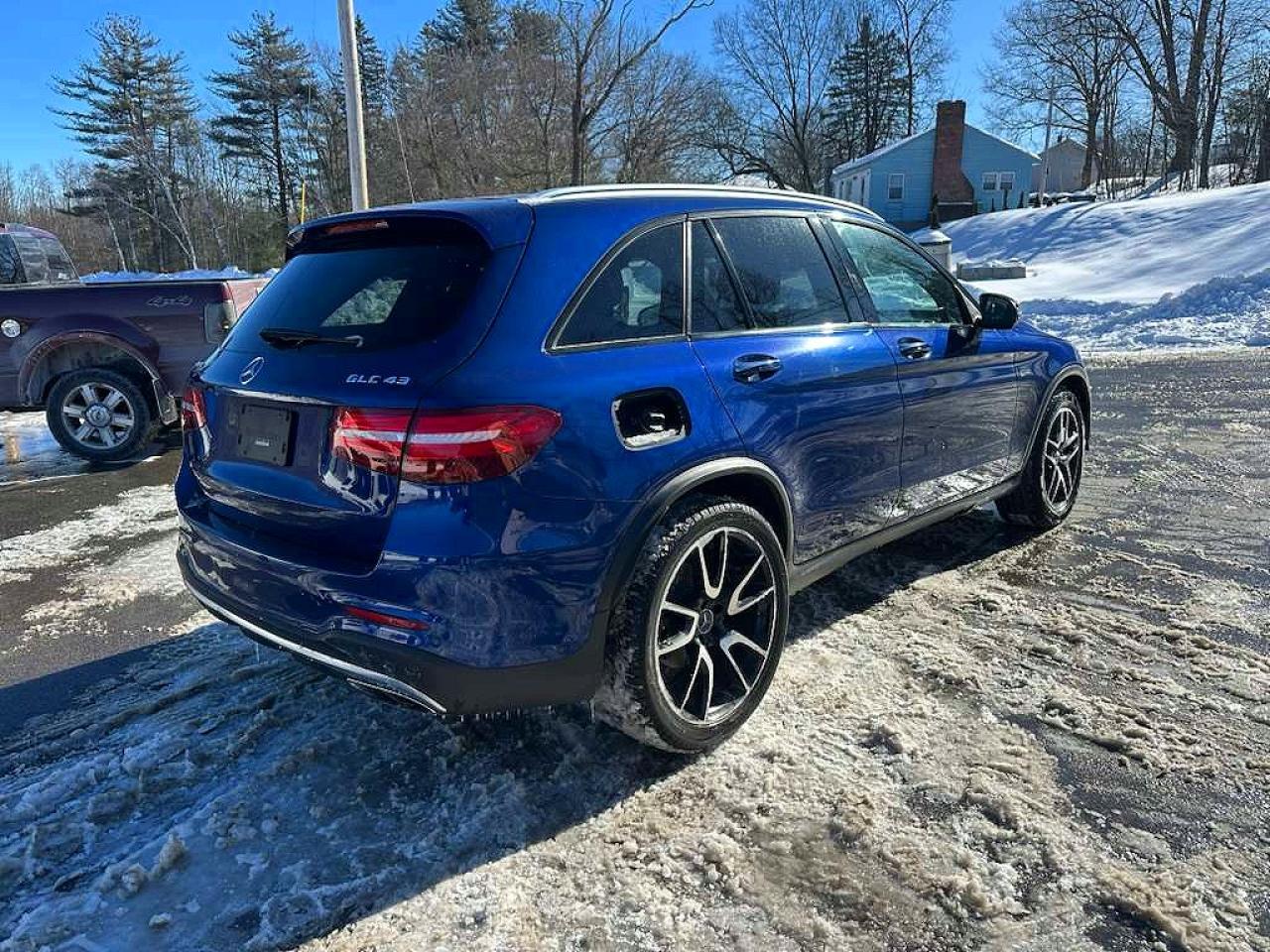 2018 MERCEDES-BENZ GLC 43 4MATIC AMG photo 3