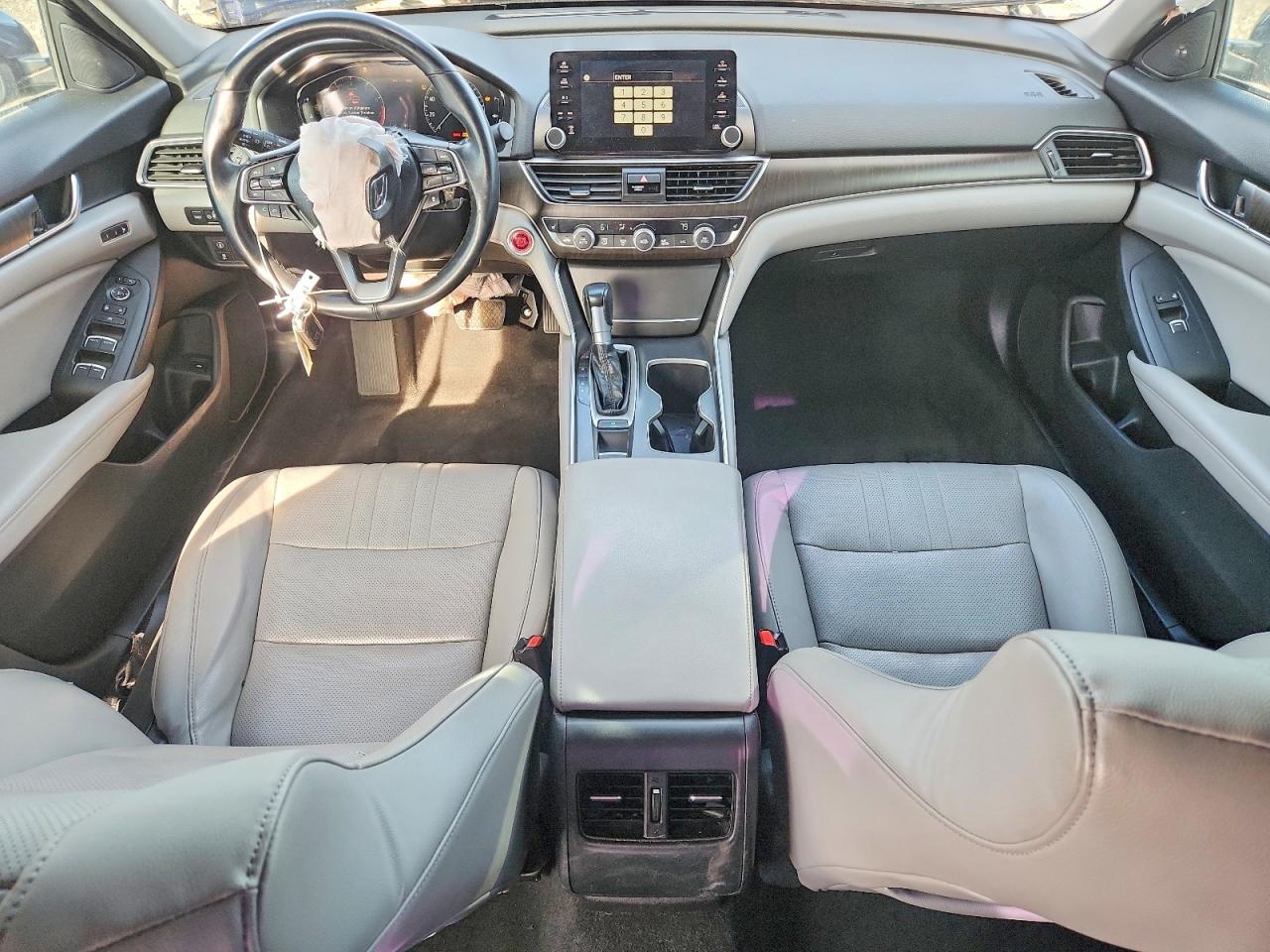2018 HONDA ACCORD EXL photo 8