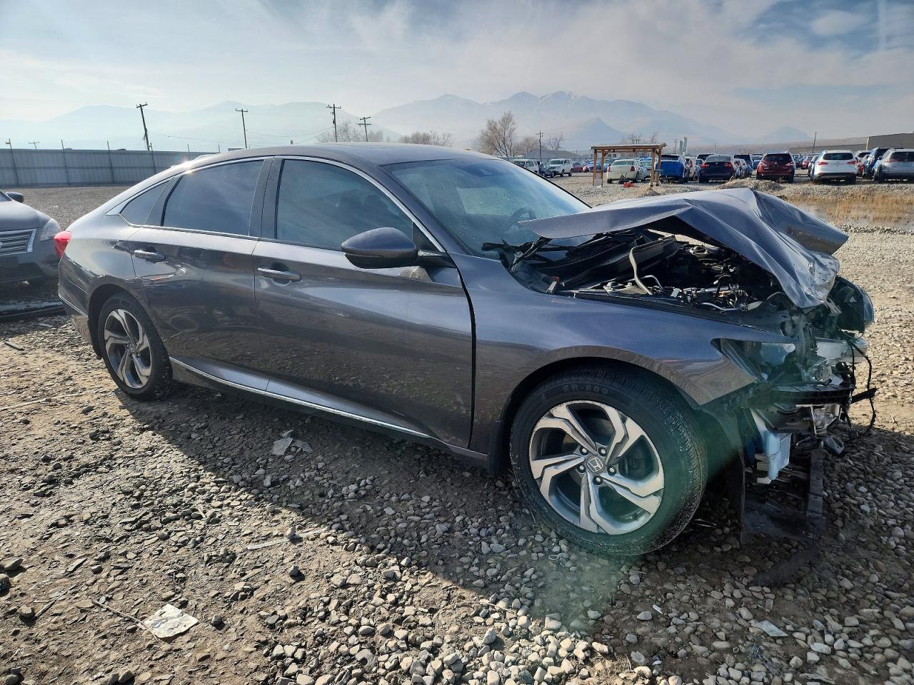 2018 HONDA ACCORD EXL photo 4