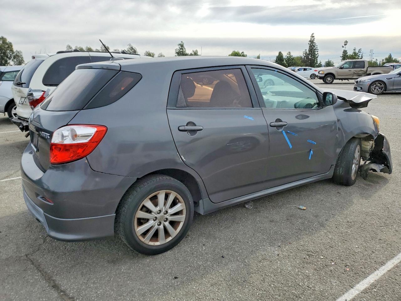 2010 TOYOTA COROLLA MATRIX photo 3