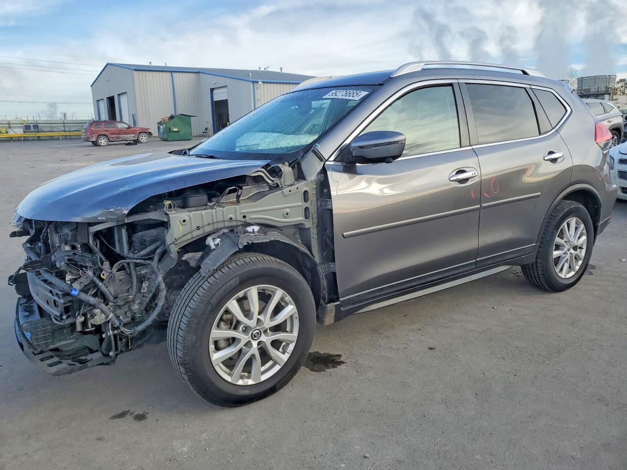 2017 NISSAN ROGUE