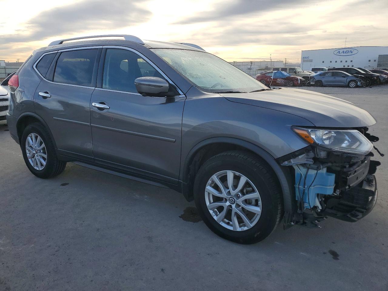 2017 NISSAN ROGUE S photo 4