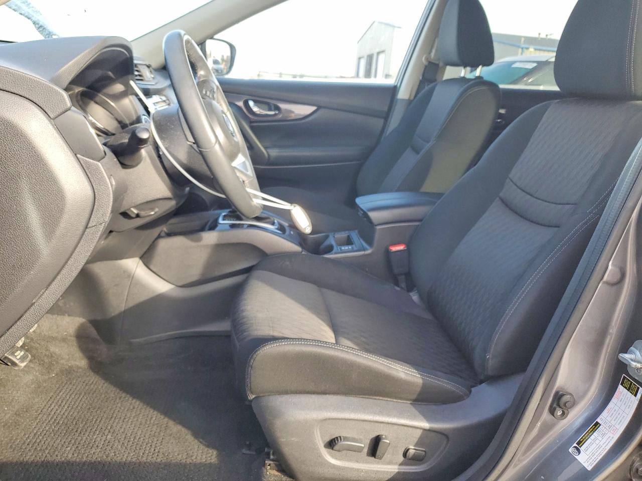 2017 NISSAN ROGUE S photo 7