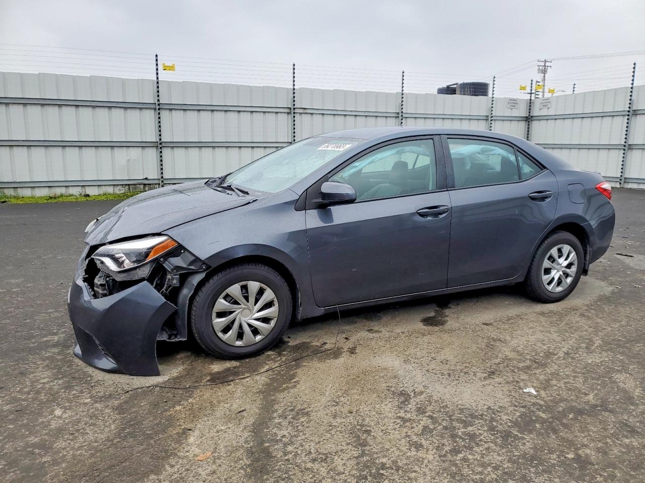 2016 TOYOTA COROLLA