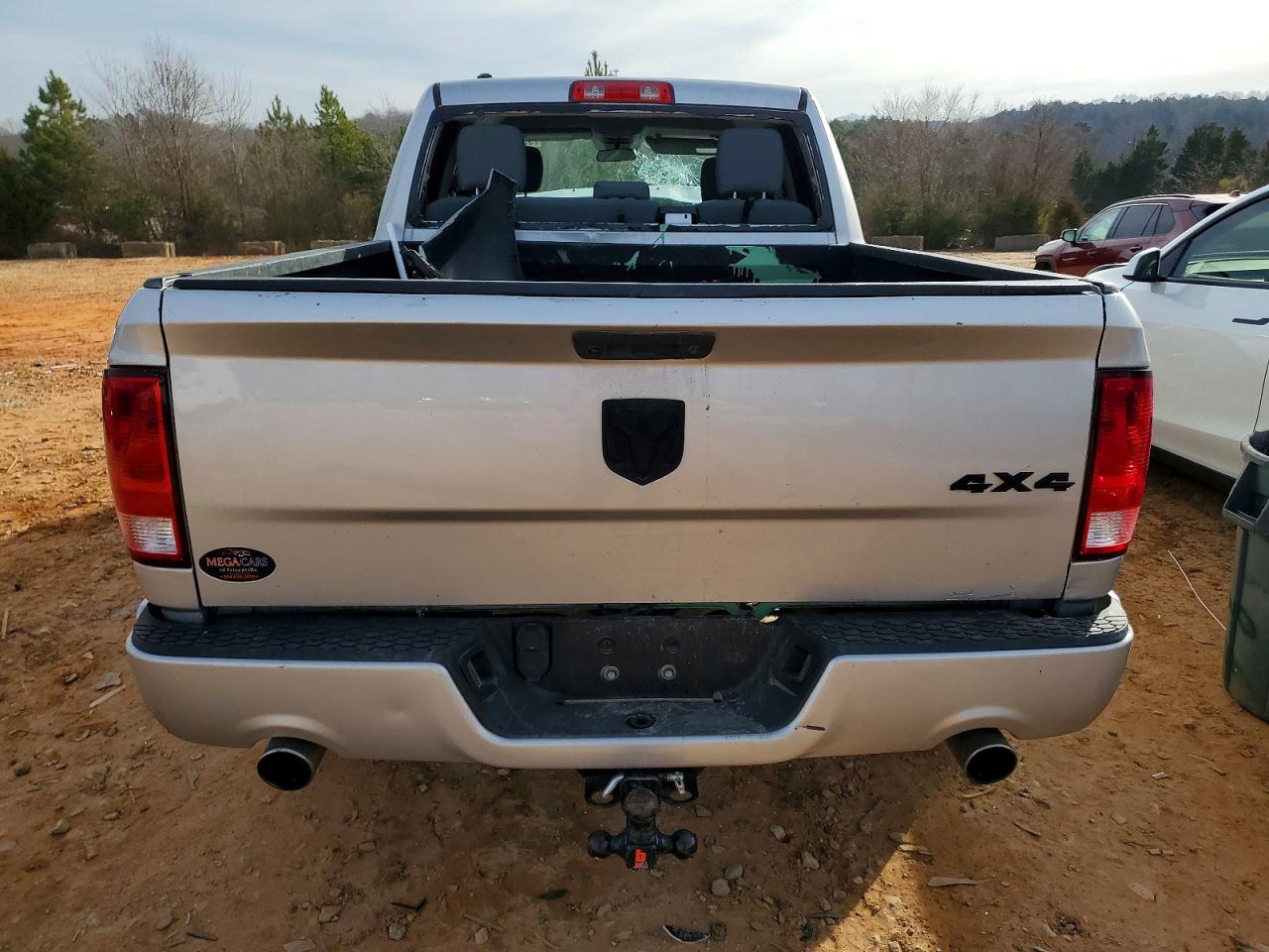 2017 RAM 1500 ST photo 6
