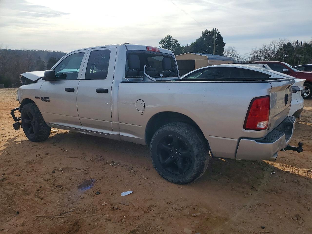 2017 RAM 1500 ST photo 2