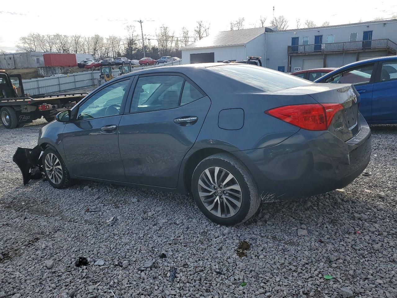 2019 TOYOTA COROLLA L photo 2