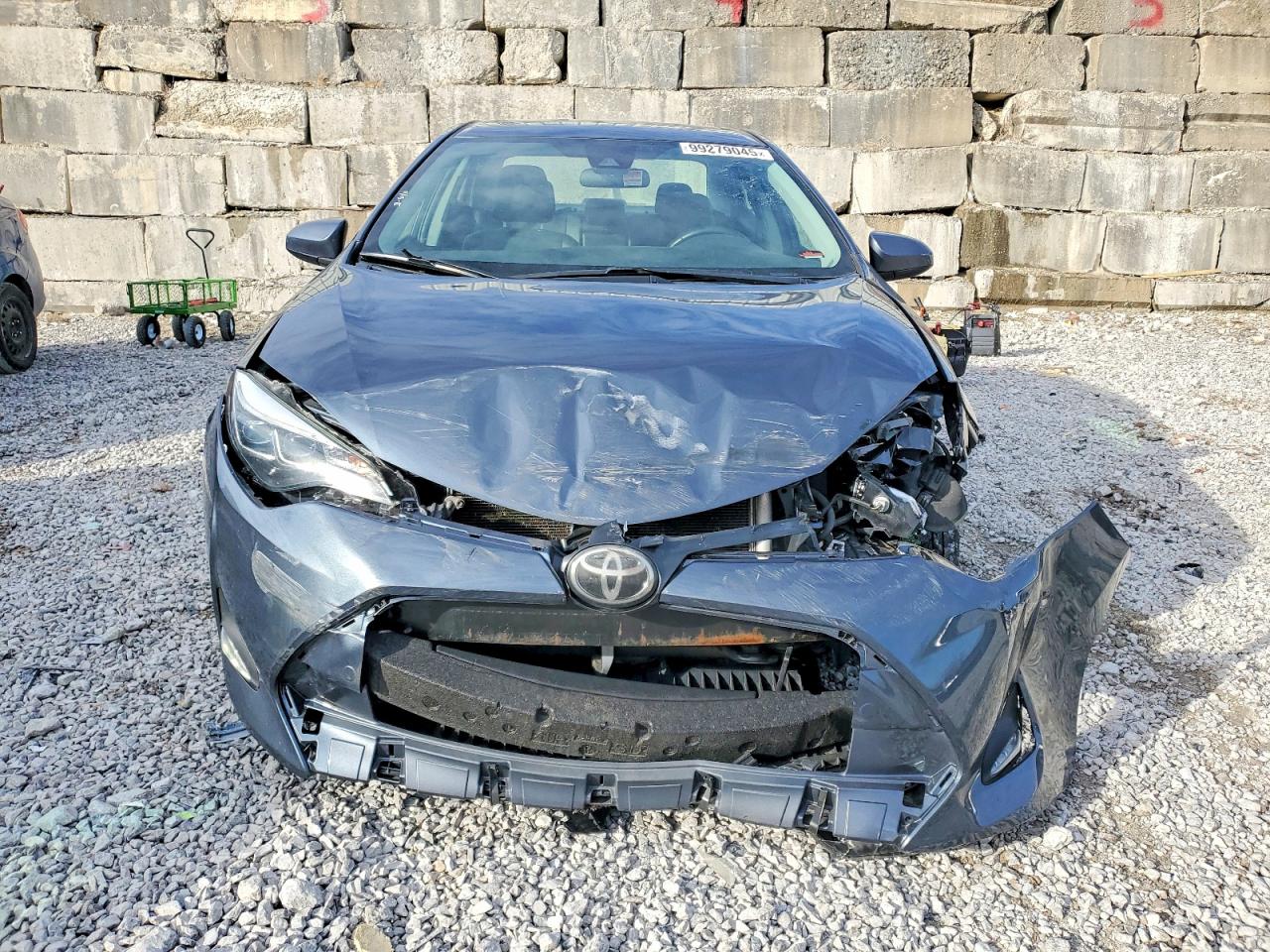 2019 TOYOTA COROLLA L photo 5