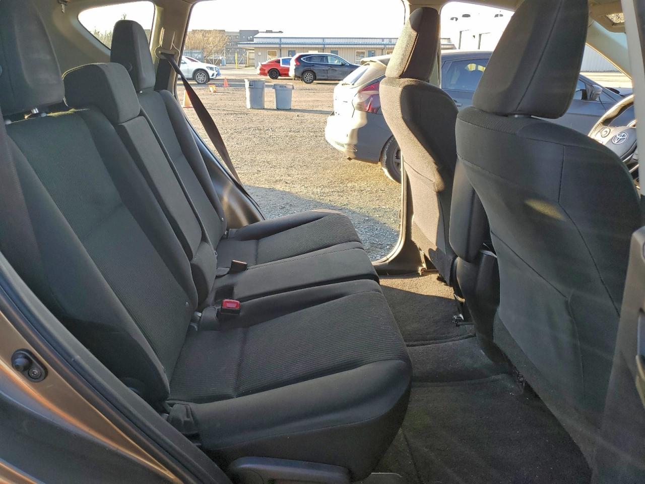 2015 TOYOTA RAV4 LE photo 11