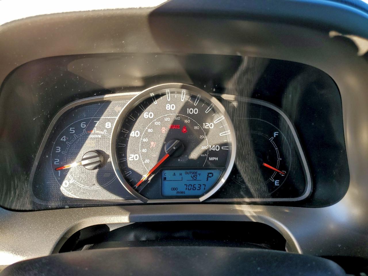 2015 TOYOTA RAV4 LE photo 9
