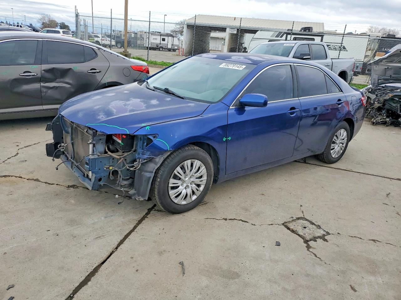2011 TOYOTA CAMRY