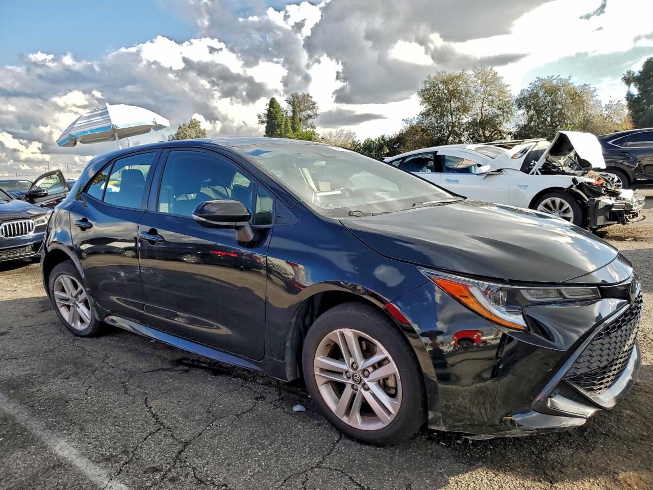 2019 TOYOTA COROLLA SE photo 4