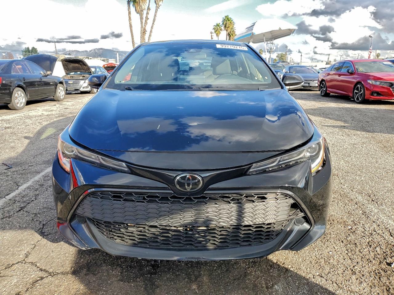 2019 TOYOTA COROLLA SE photo 5