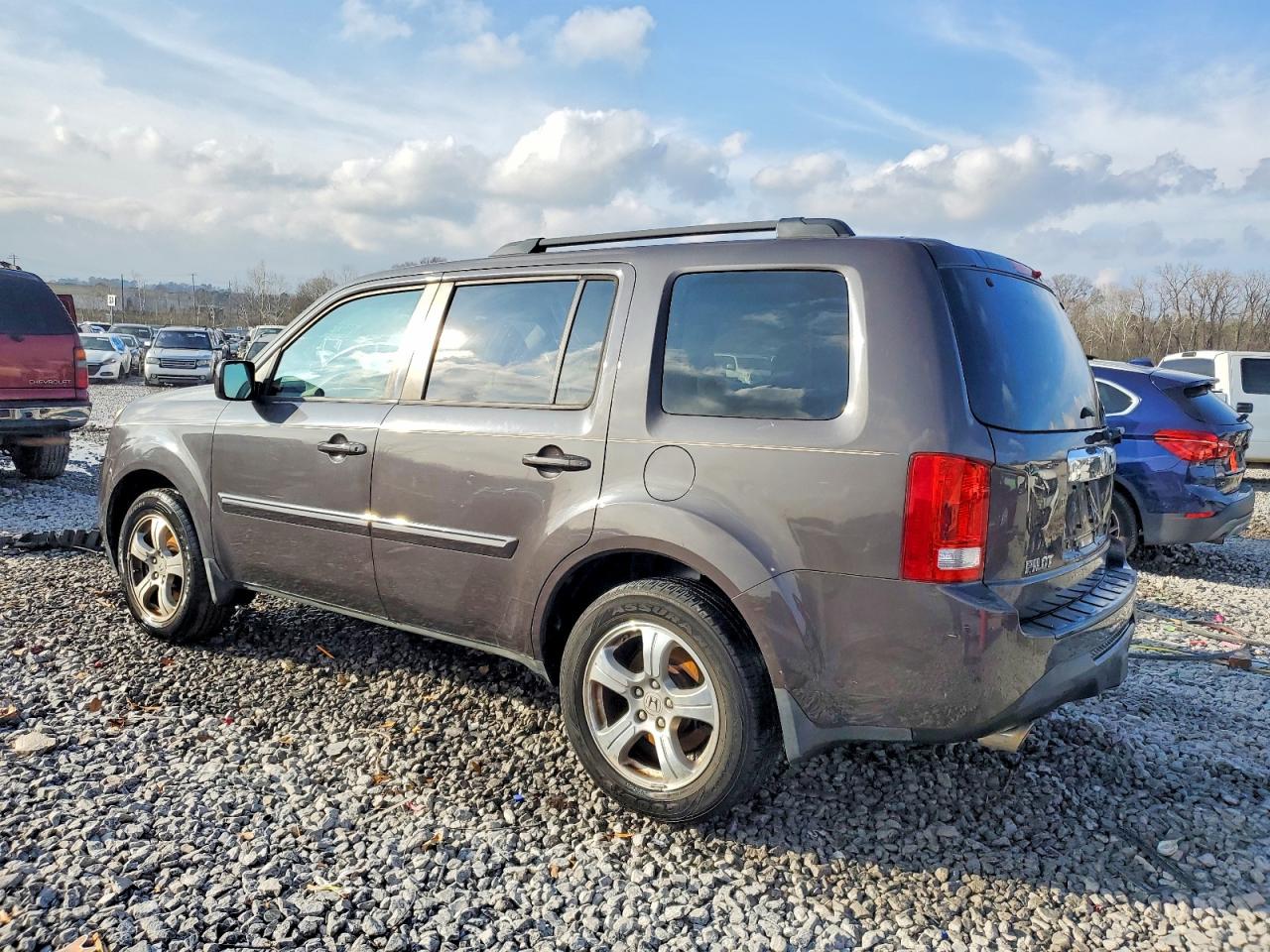 2013 HONDA PILOT EXL photo 2