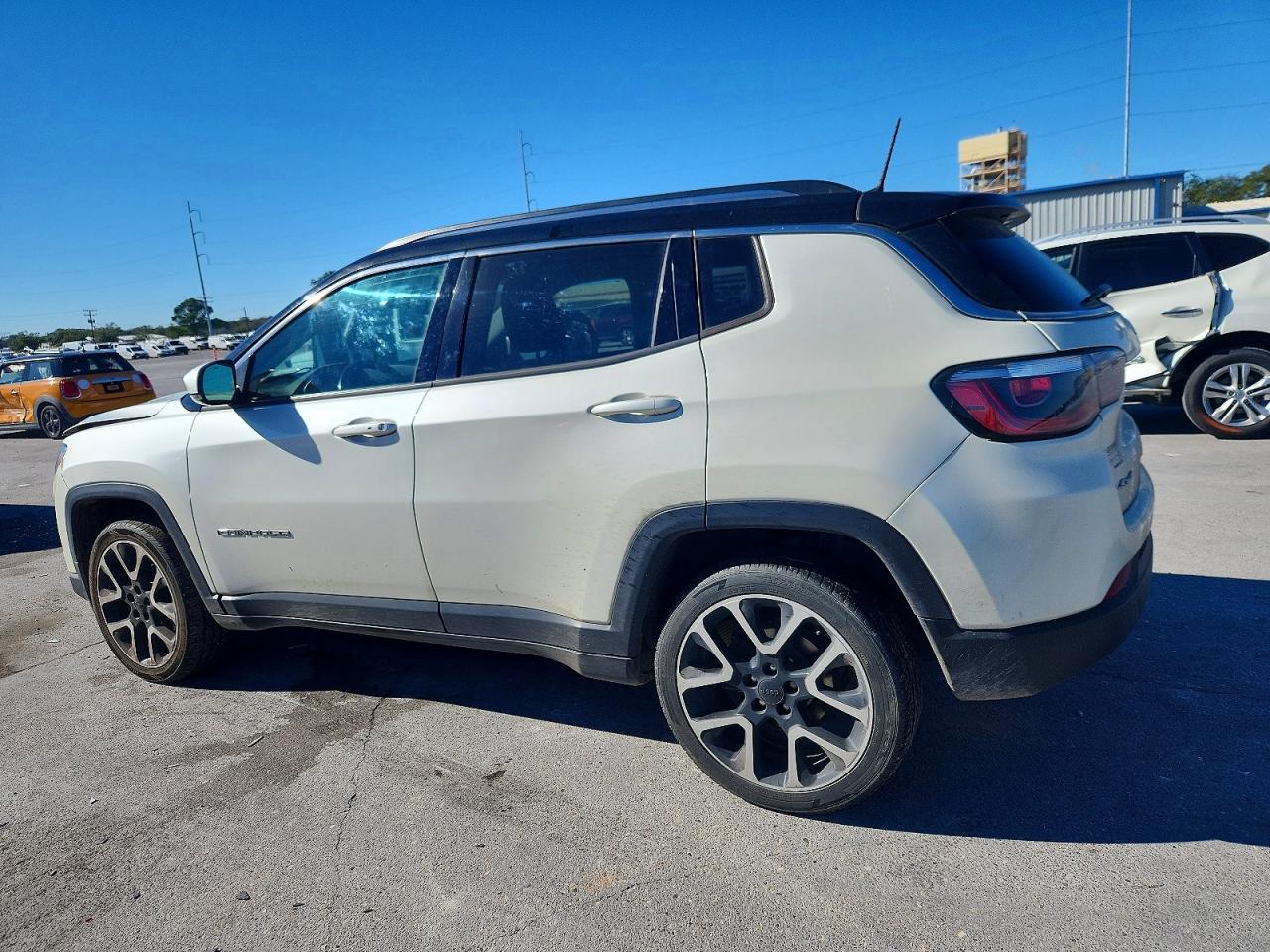 2019 JEEP COMPASS LIMITED photo 2