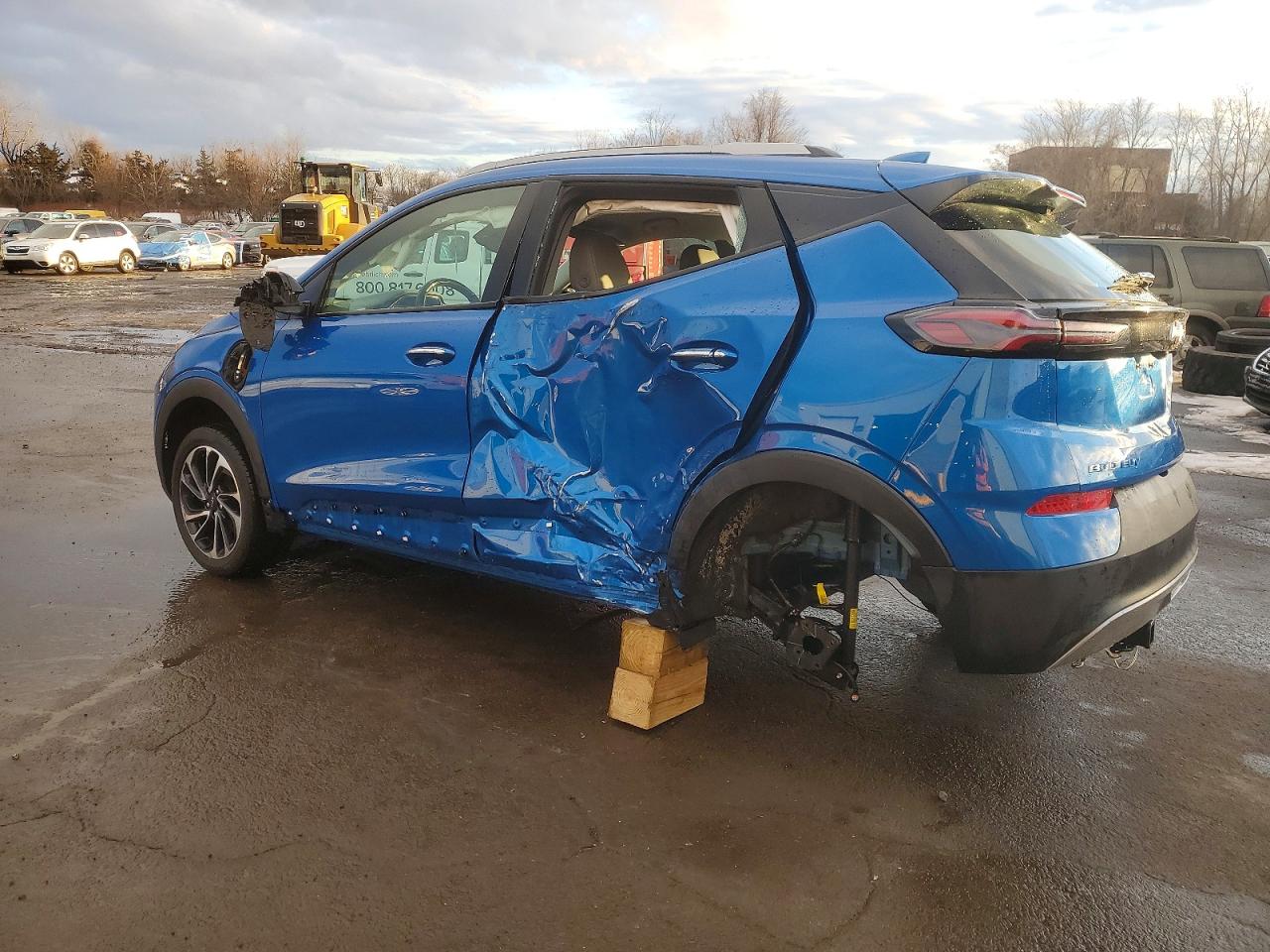2023 CHEVROLET BOLT EUV PREMIER photo 2