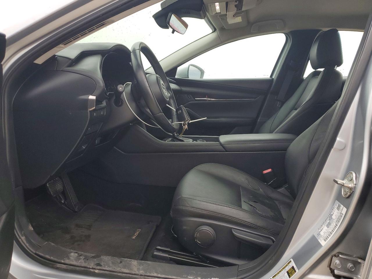 2019 MAZDA 3 SELECT photo 7