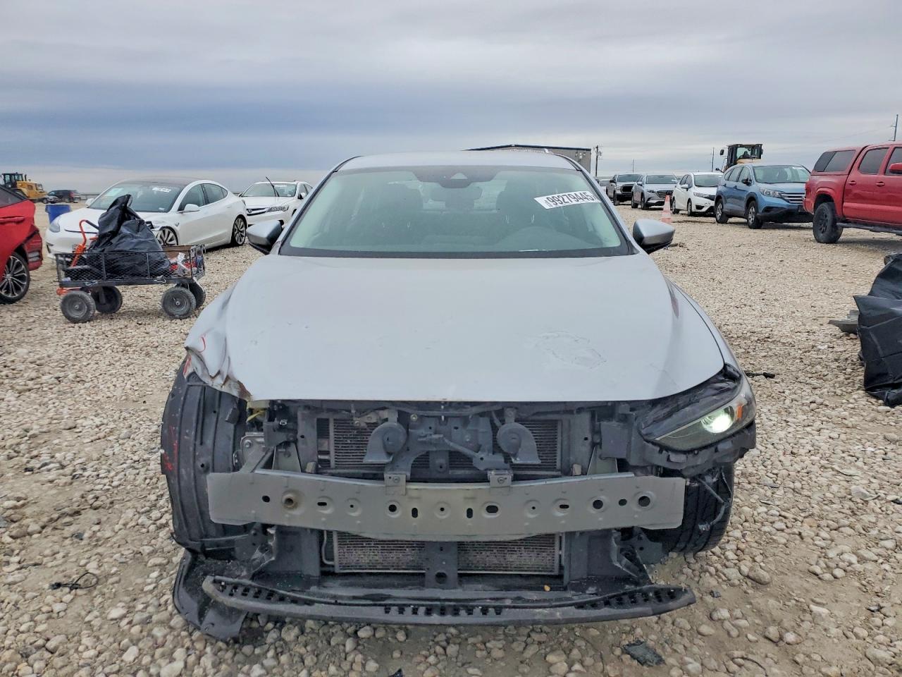 2019 MAZDA 3 SELECT photo 5
