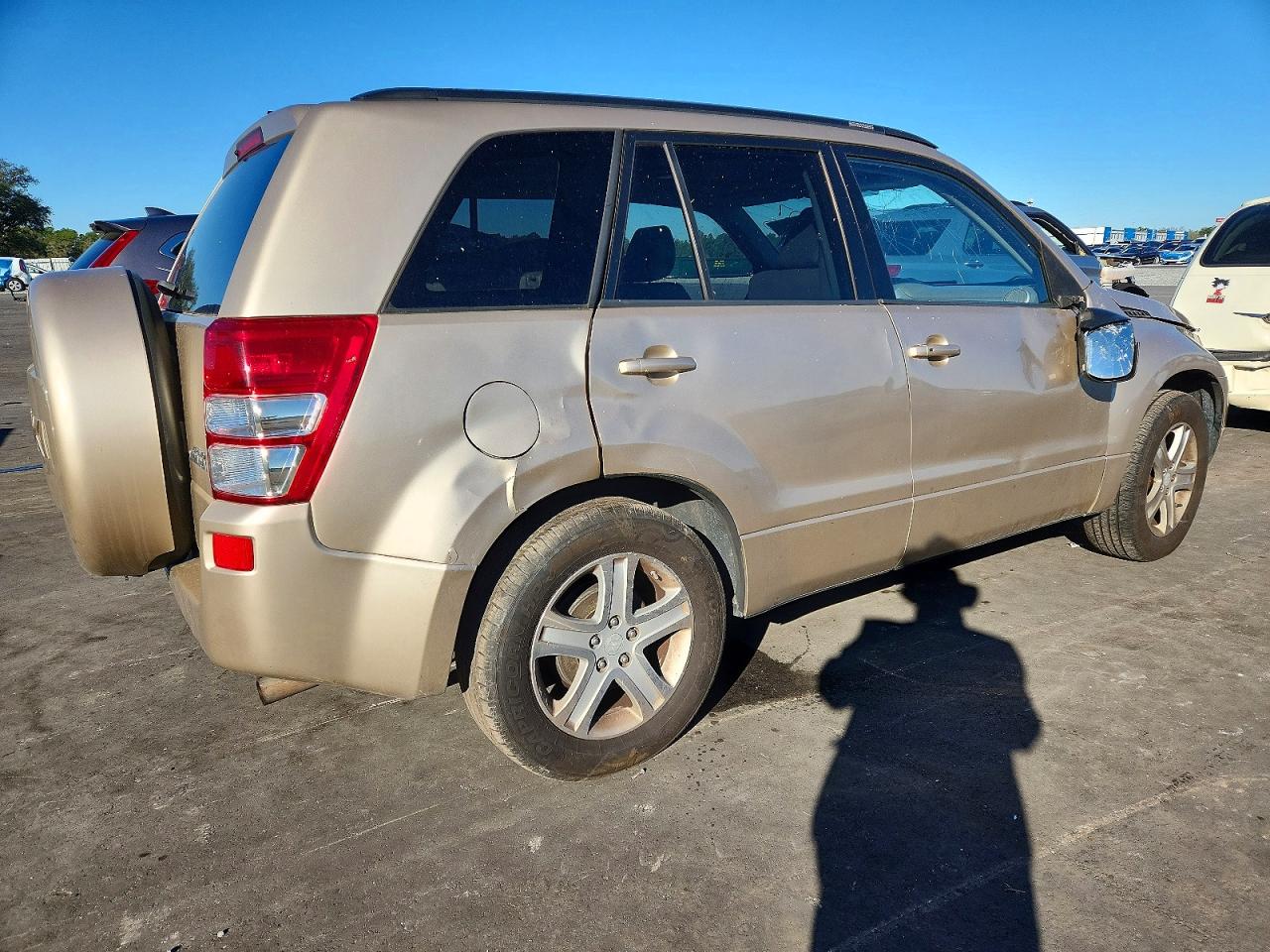 2008 SUZUKI GRAND VITARA LUXURY photo 3