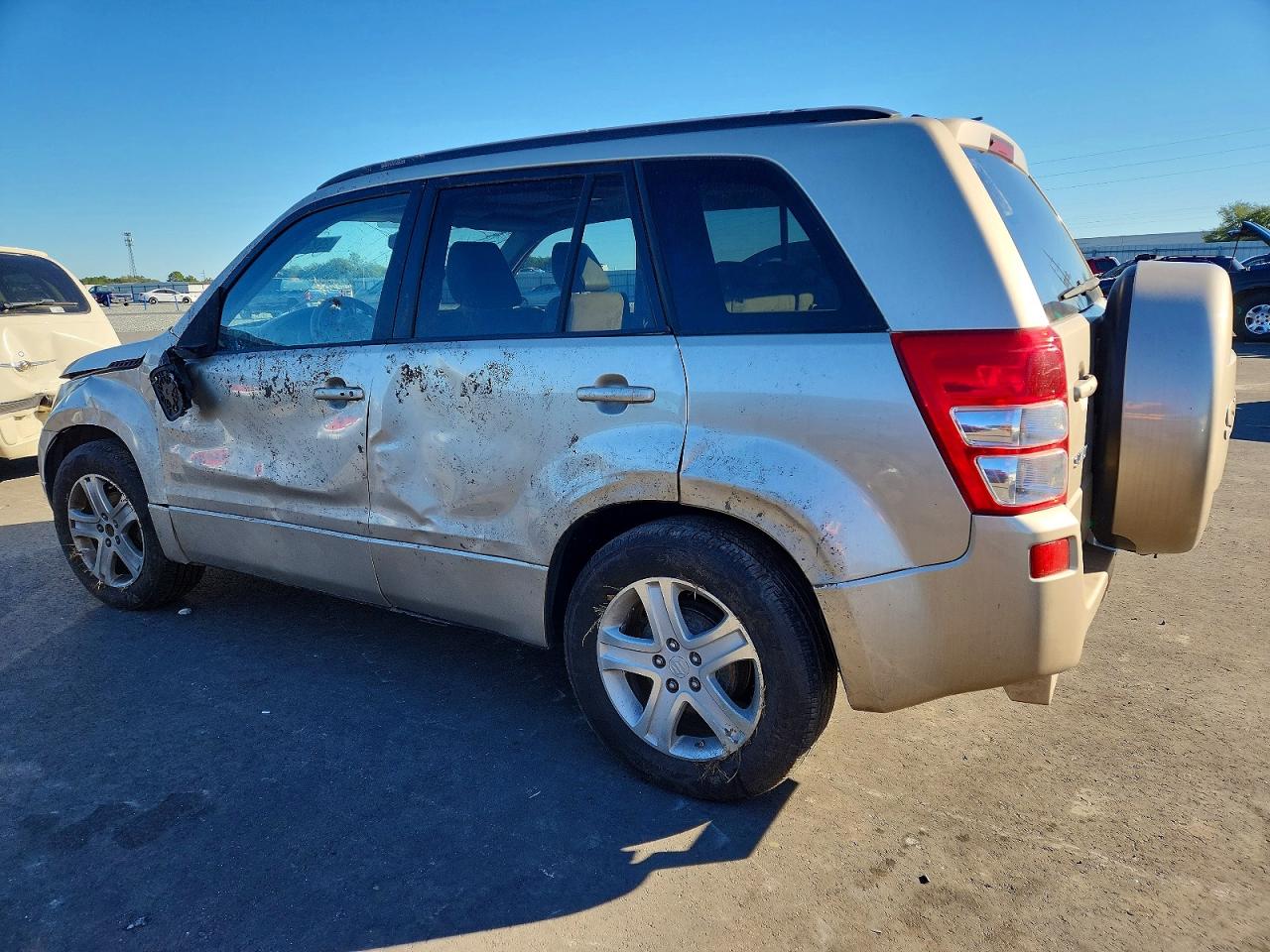 2008 SUZUKI GRAND VITARA LUXURY photo 2