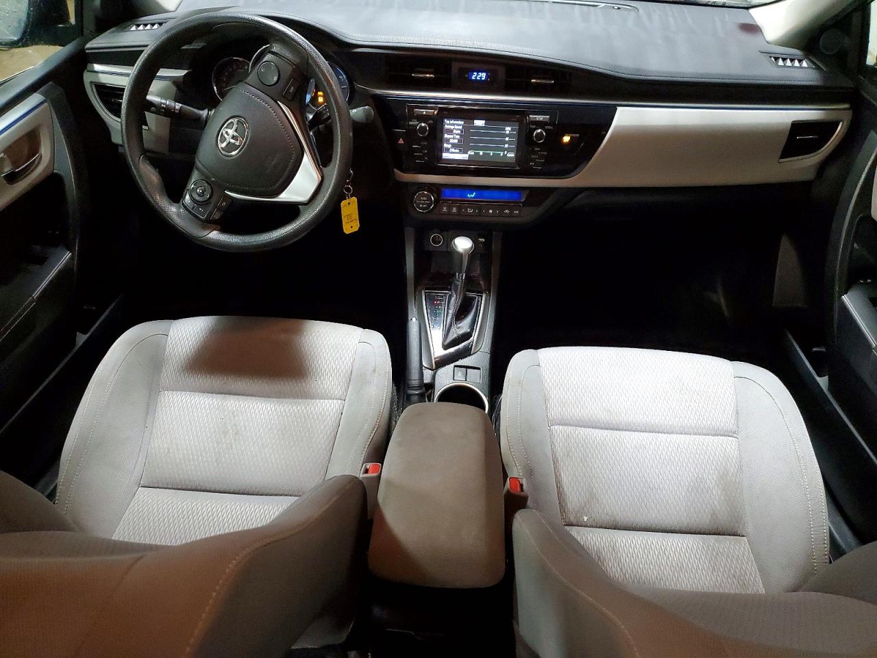 2014 TOYOTA COROLLA LE PLUS photo 8