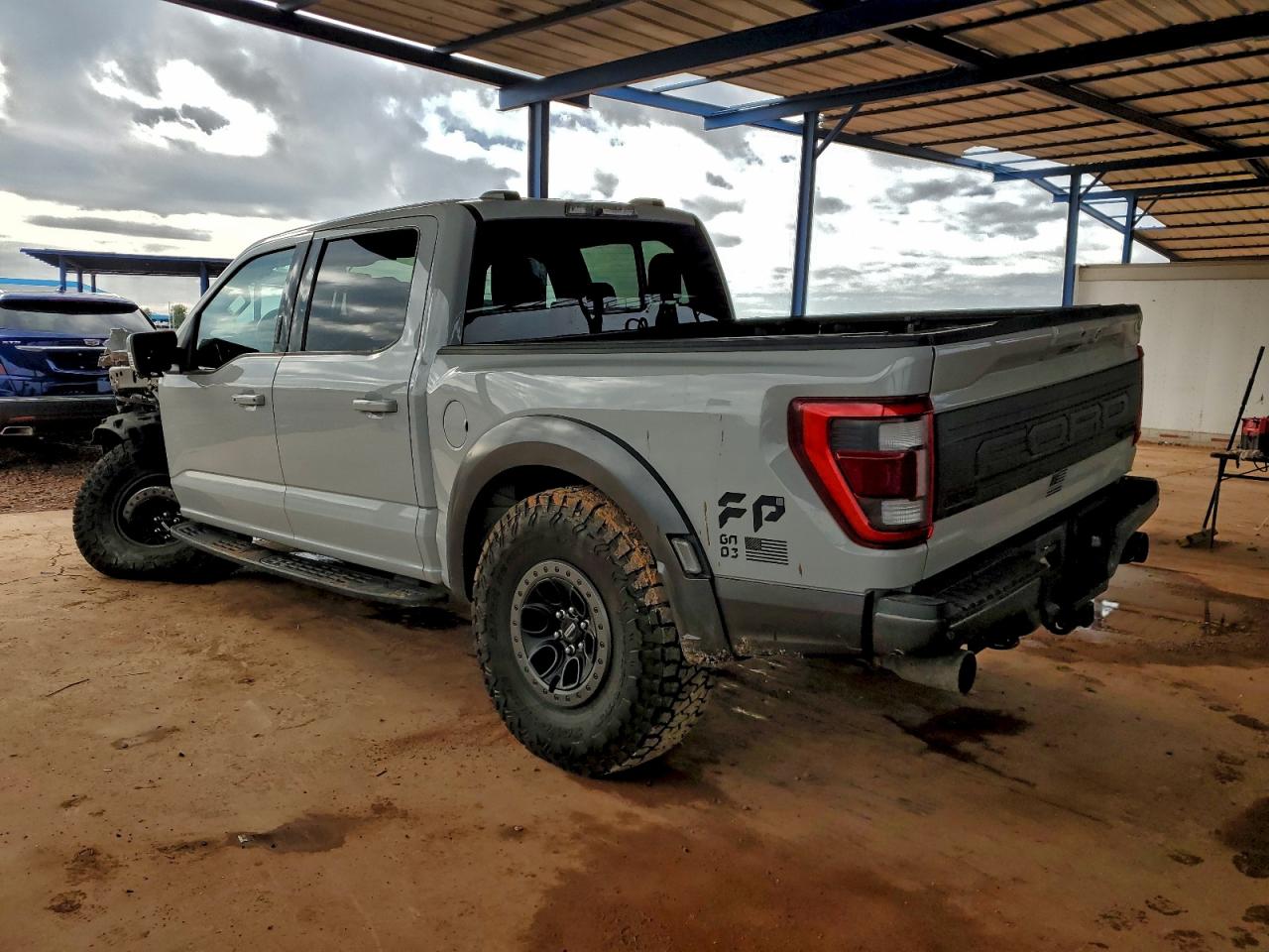 2023 FORD F150 RAPTOR photo 2