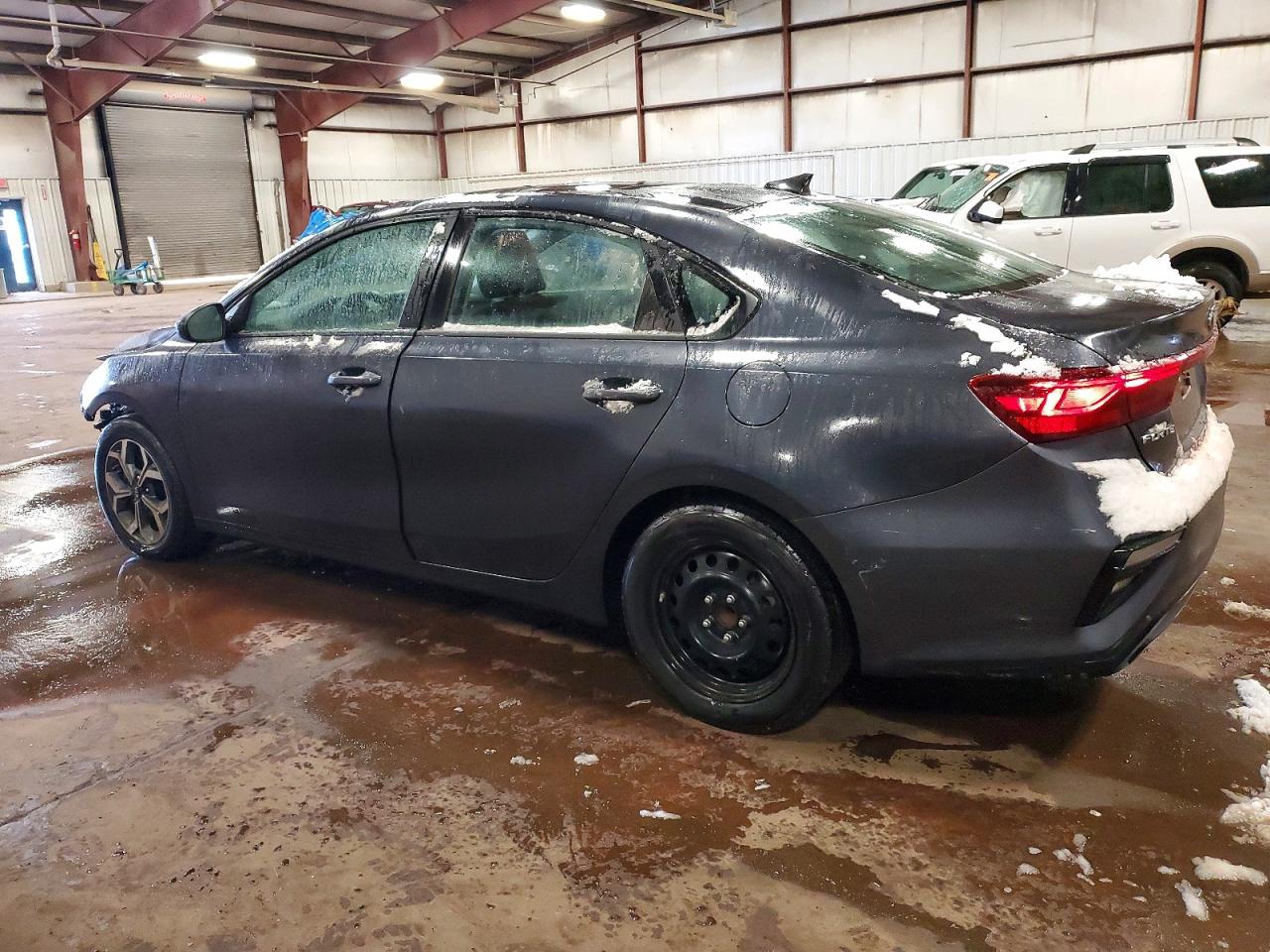 2020 KIA FORTE FE photo 2