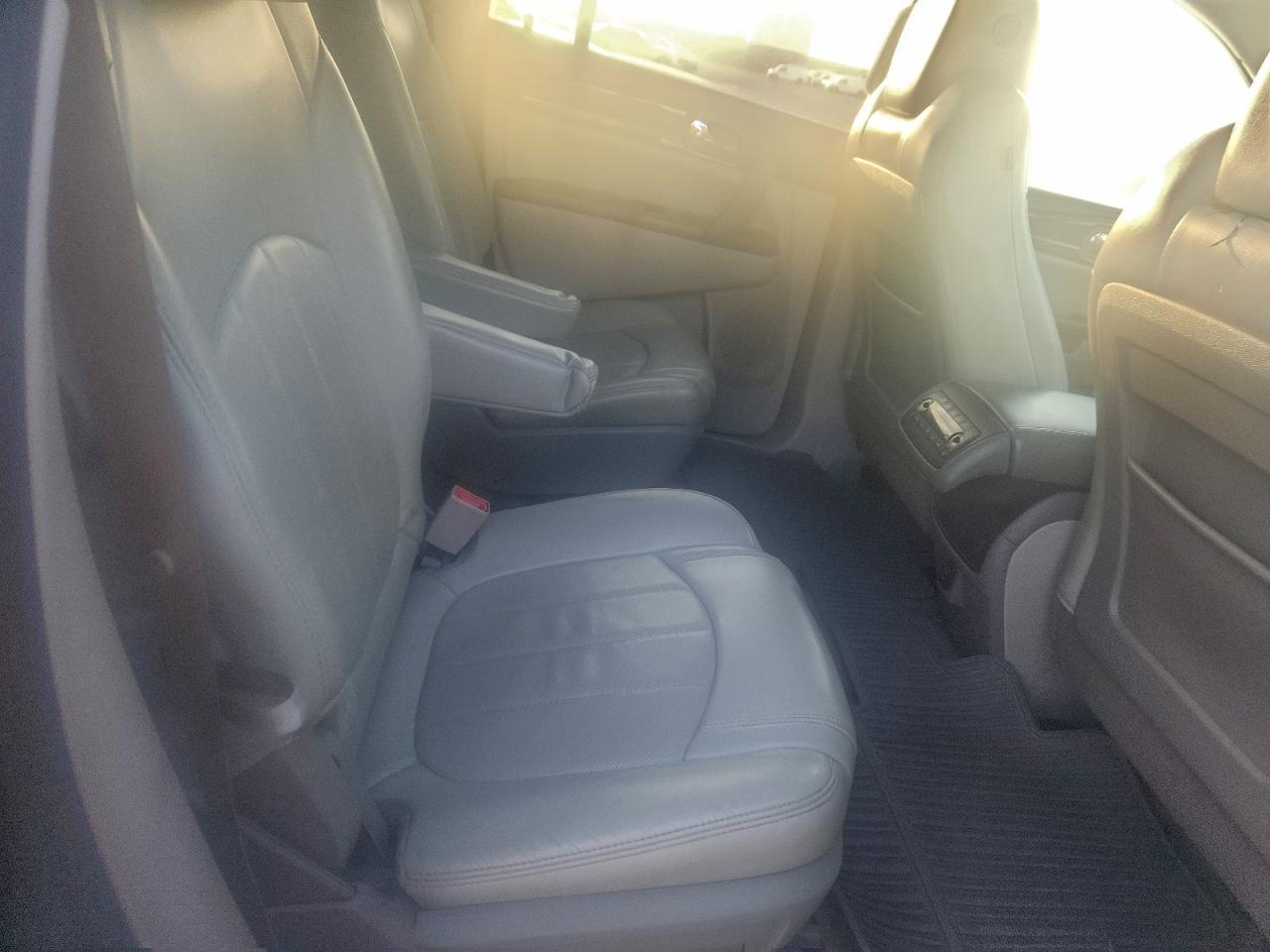 2014 BUICK ENCLAVE photo 11
