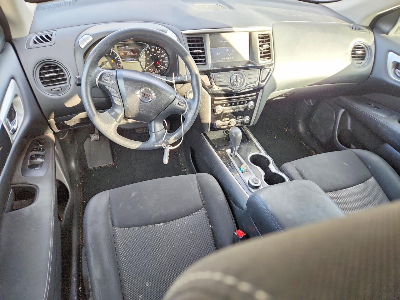 2017 NISSAN PATHFINDER S photo 8