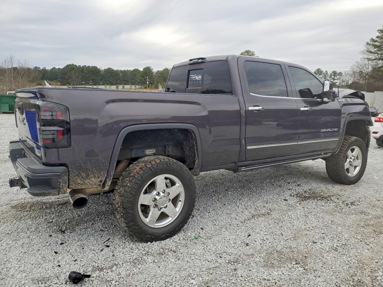 2015 GMC SIERRA K2500 DENALI photo 5