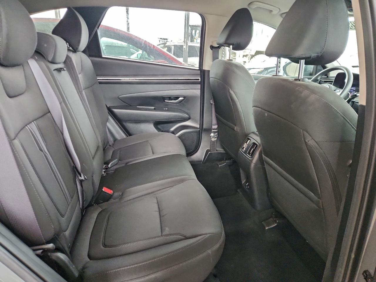 2024 HYUNDAI TUCSON SEL photo 11