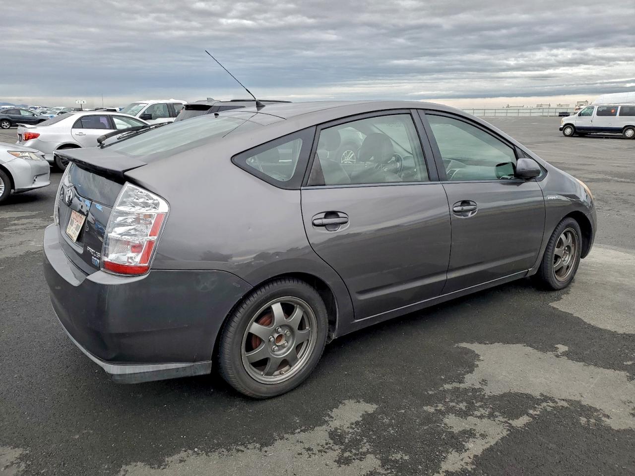 2007 TOYOTA PRIUS photo 3