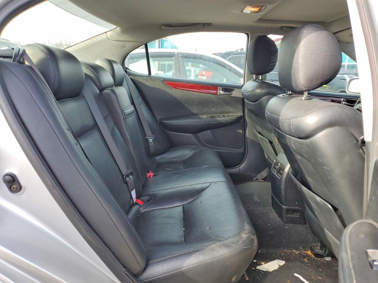 2005 LEXUS ES 330 photo 19
