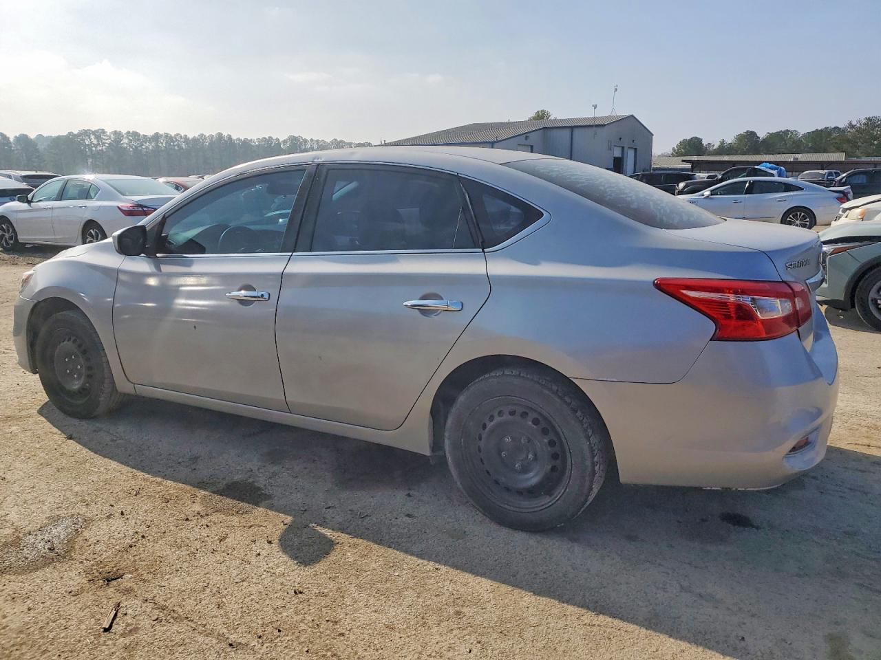 2018 NISSAN SENTRA S photo 2