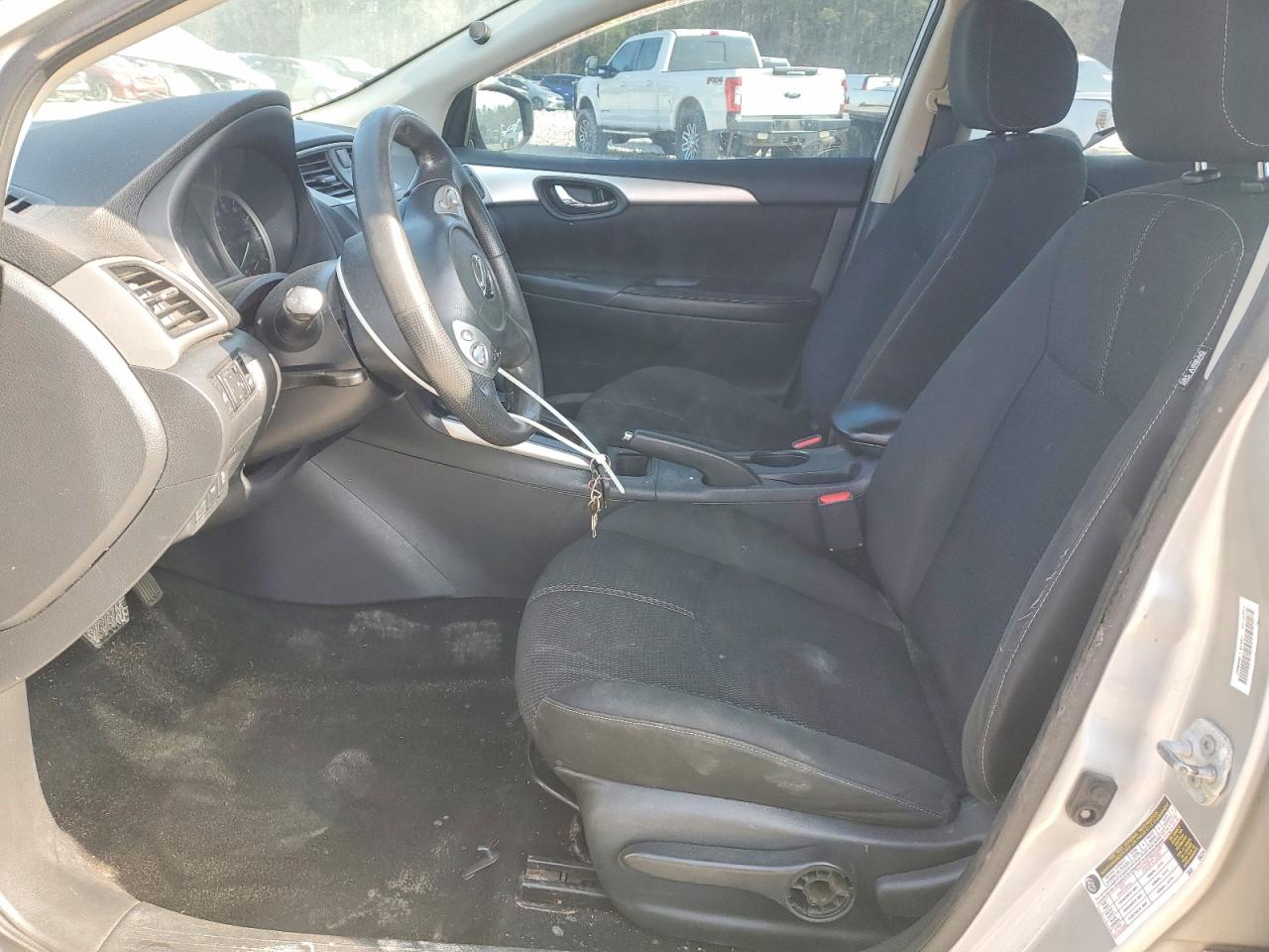 2018 NISSAN SENTRA S photo 7