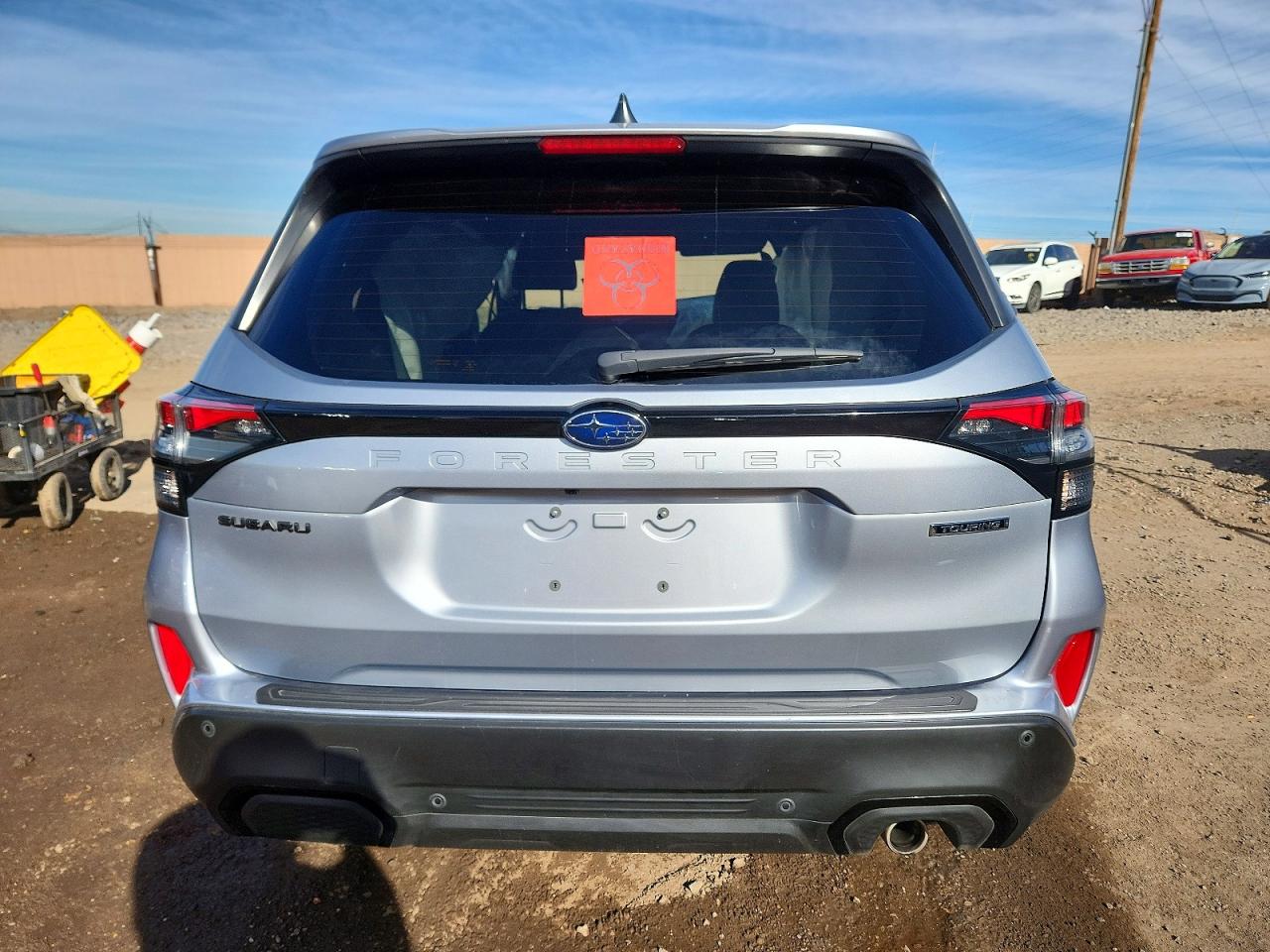 2025 SUBARU FORESTER TOURING photo 6