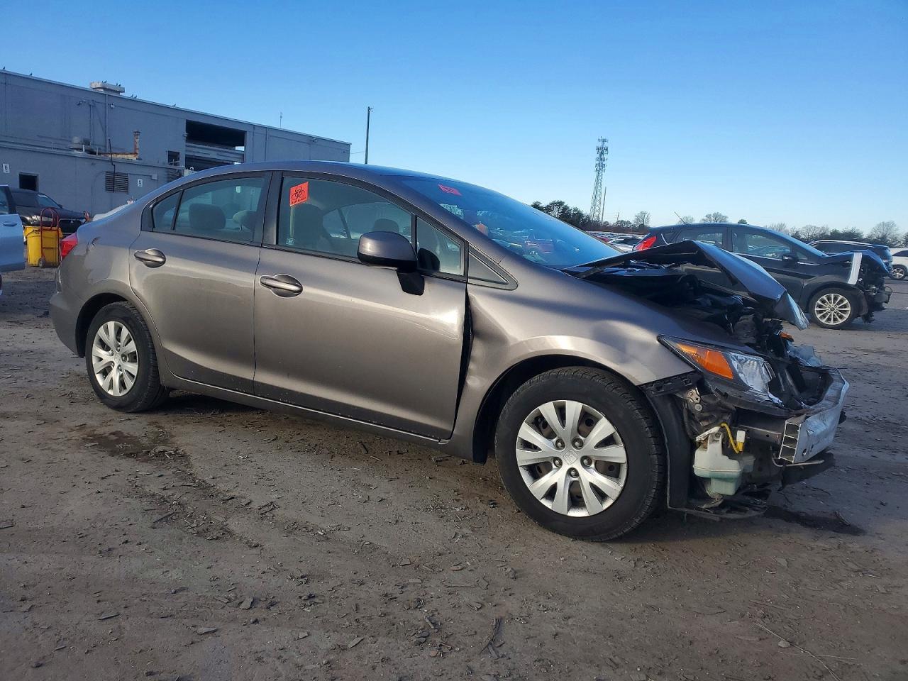 2012 HONDA CIVIC LX photo 4