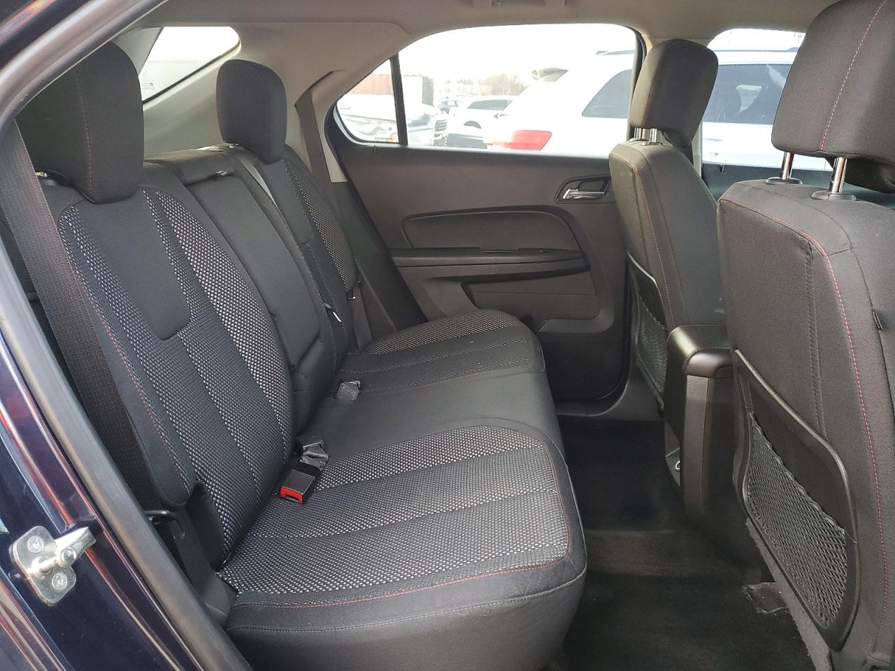 2015 CHEVROLET EQUINOX LT photo 11