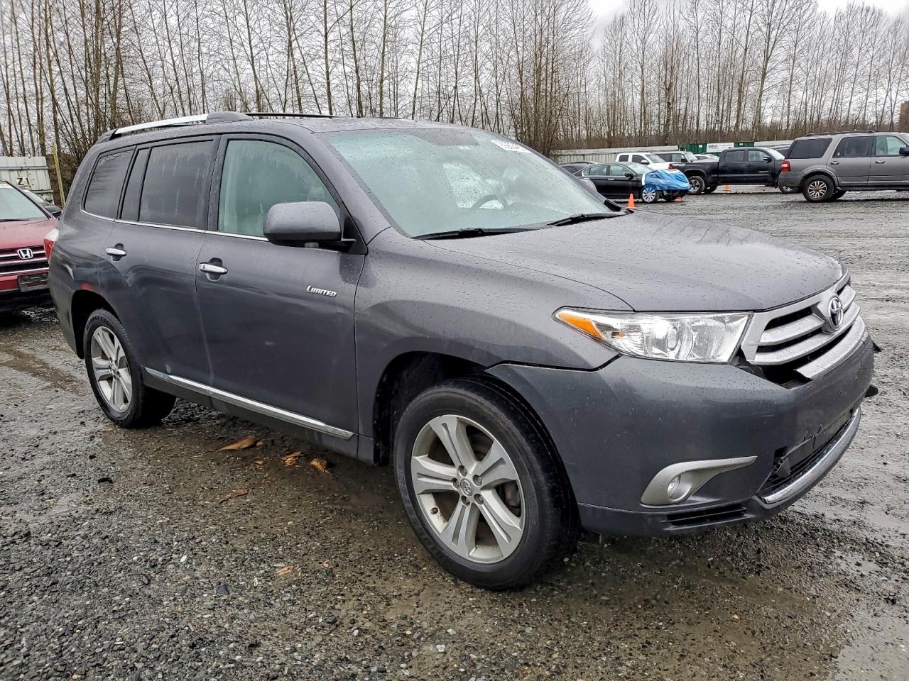 2013 TOYOTA HIGHLANDER LIMITED photo 4
