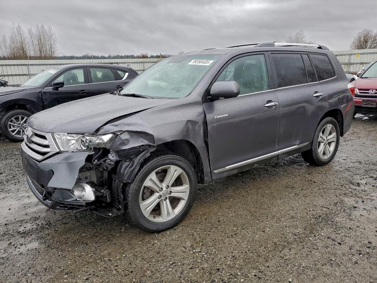 2013 TOYOTA HIGHLANDER