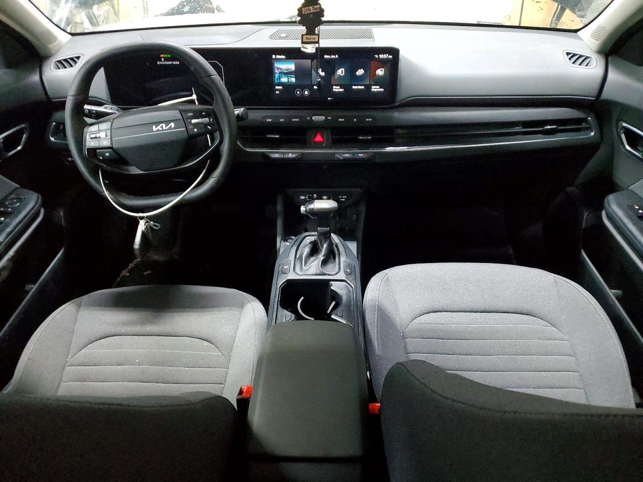 2025 KIA K4 EX photo 15