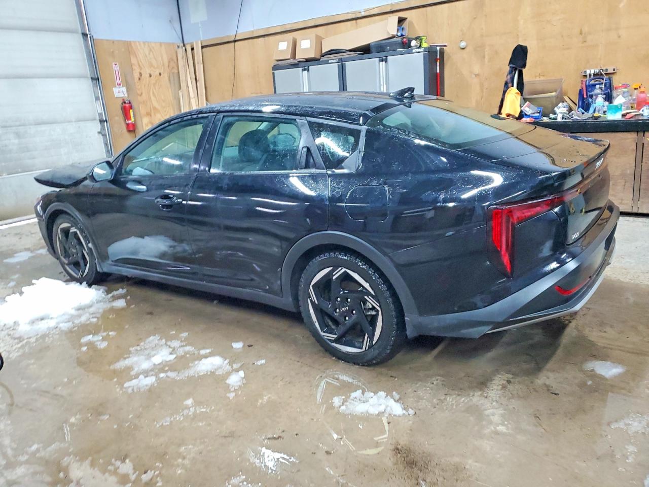 2025 KIA K4 EX photo 3