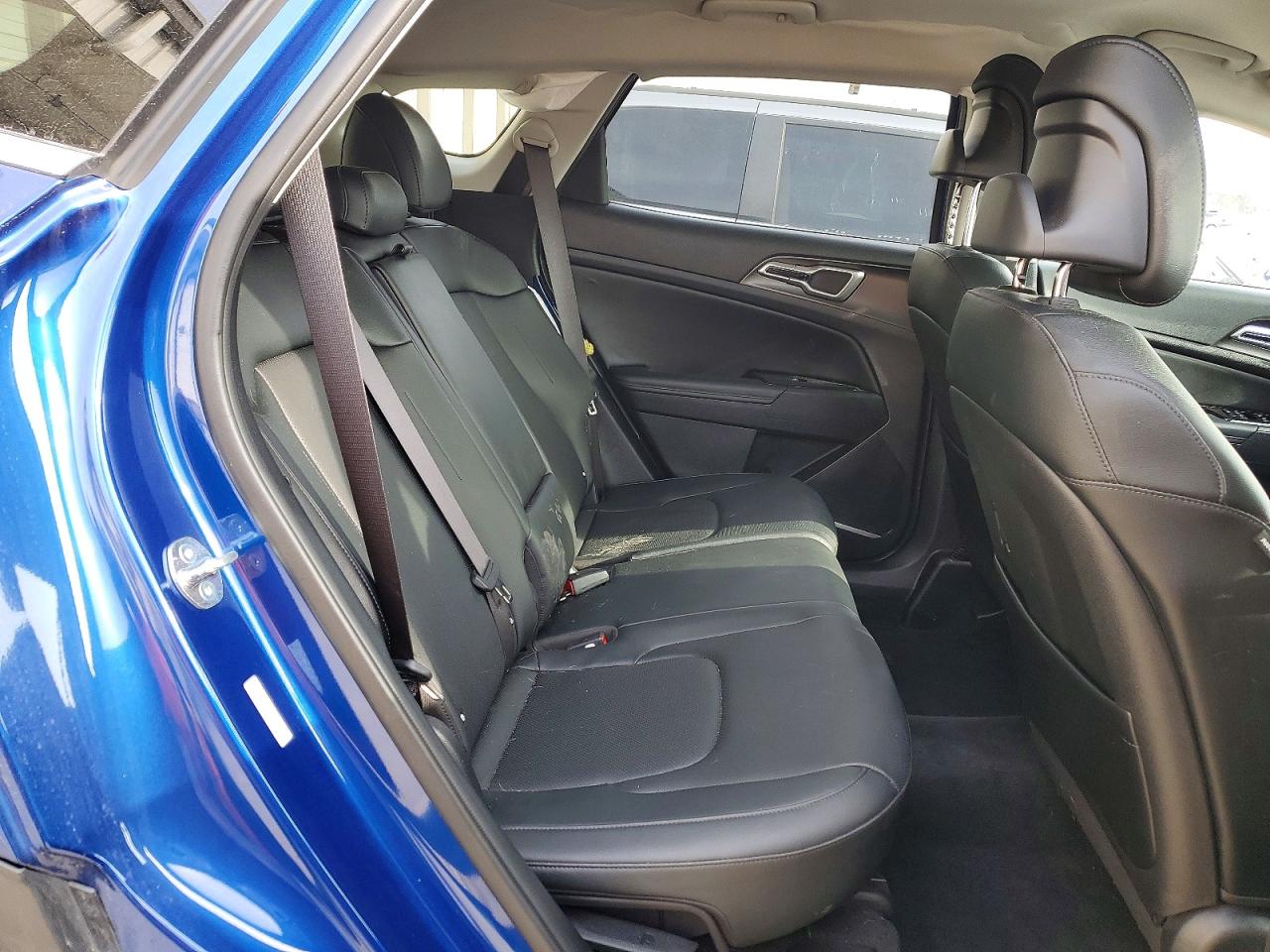 2025 KIA SPORTAGE EX photo 11