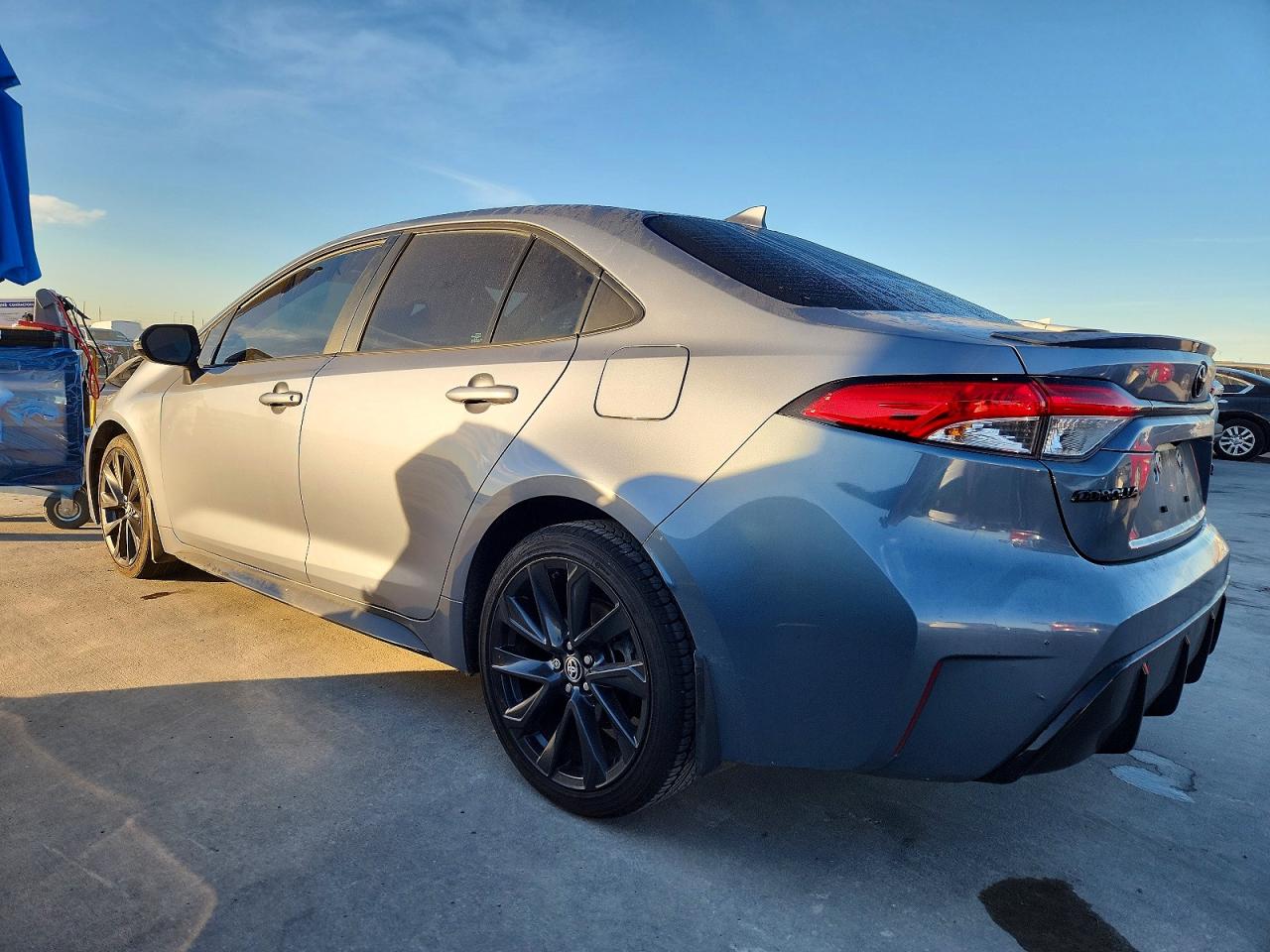 2023 TOYOTA COROLLA SE photo 2