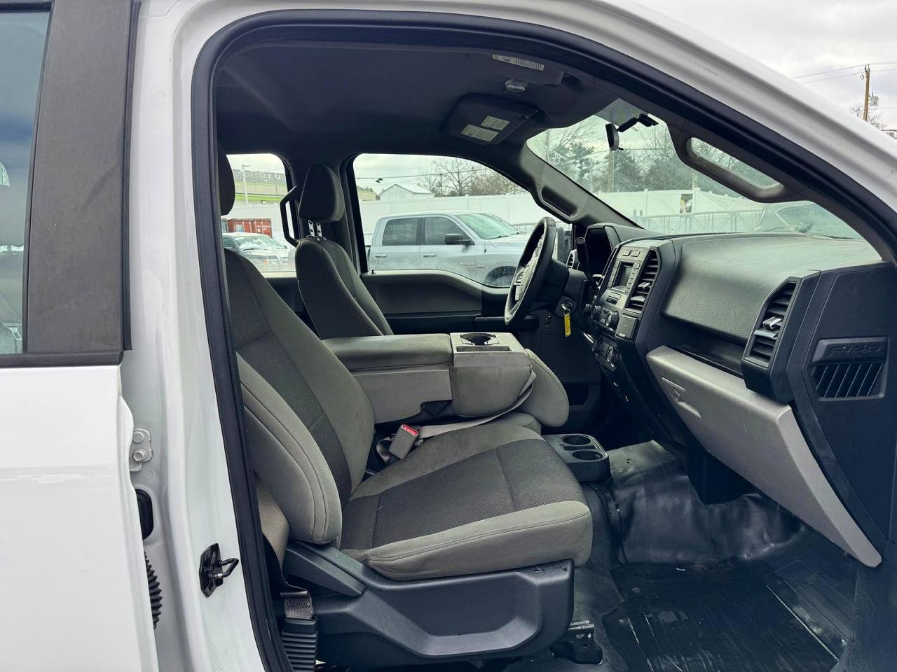 2016 FORD F150 SUPERCREW photo 37